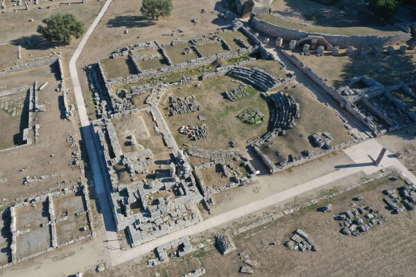 Paestum _11_